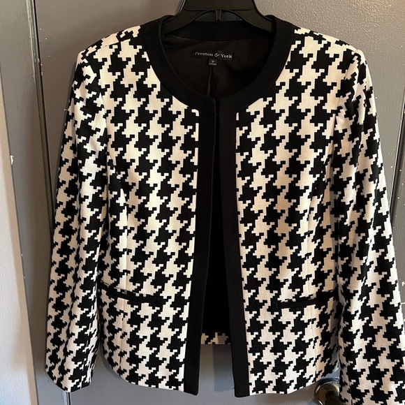 Preston & York Jackets & Blazers - PRESTON & York black and white houndstooth blazer